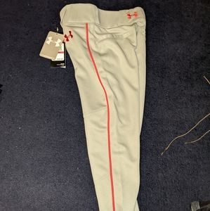 New Under Armor Youth Small Baseball pants with a Under Armor Black Belt